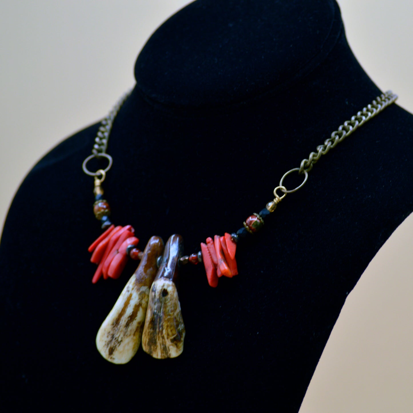 NECKLACE Beaded Bison Tooth And Coral Necklace