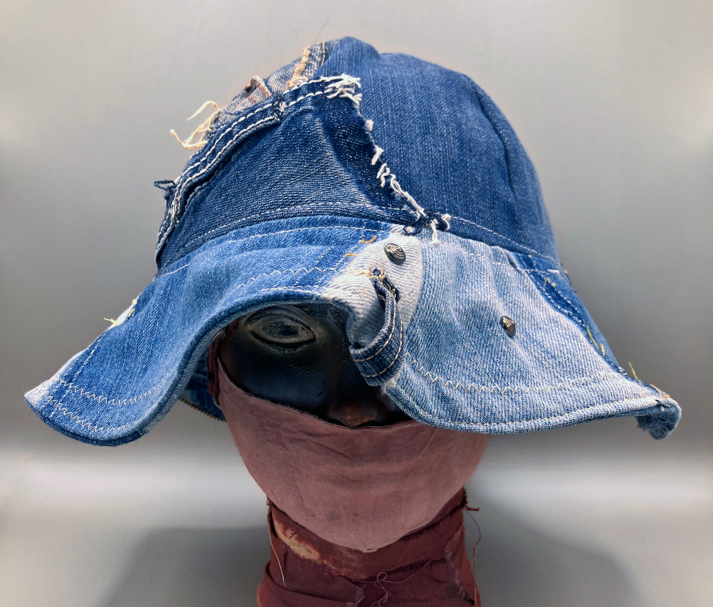 ROUND HAT Denim Patched Sun Hat With Pocket