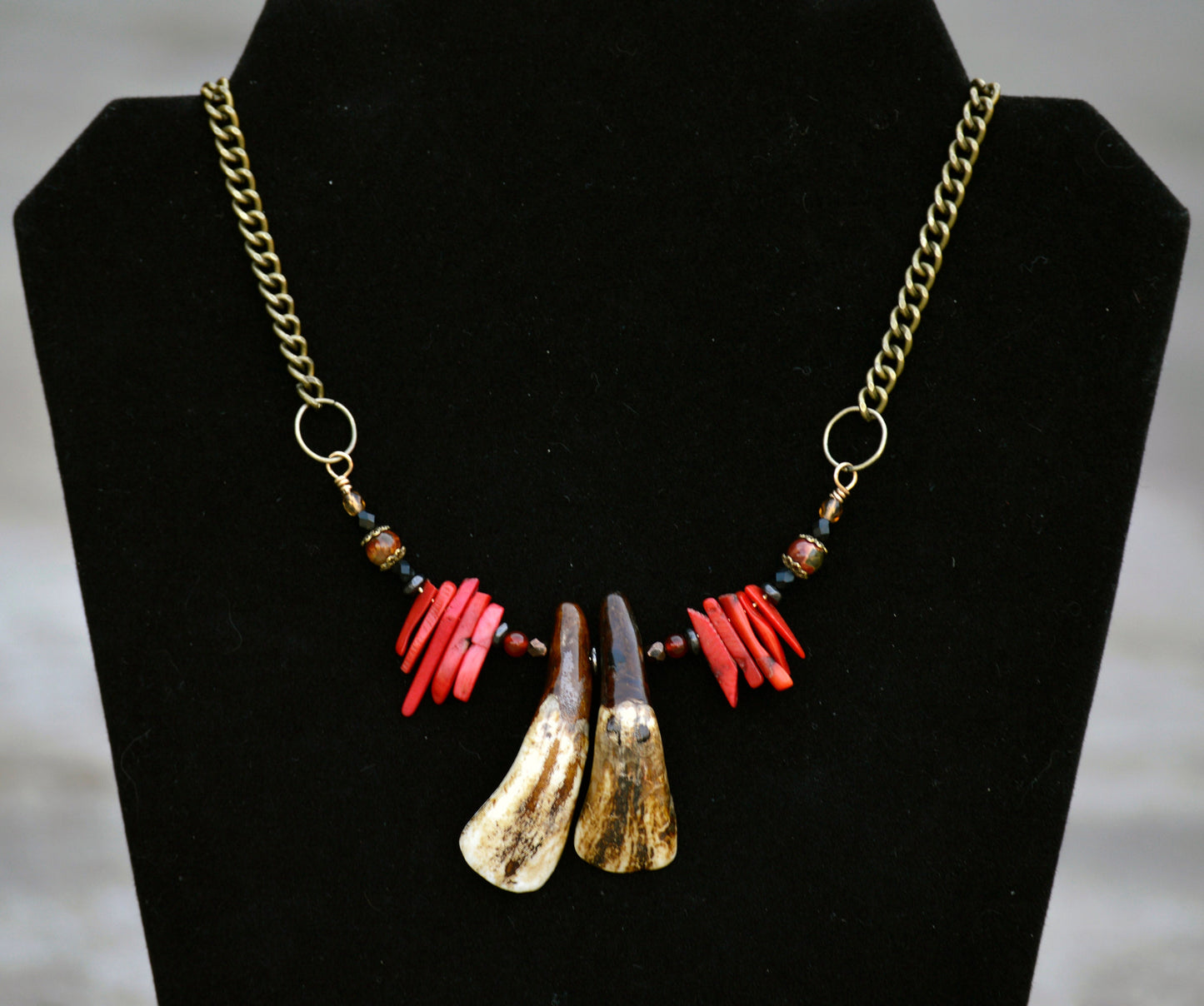 NECKLACE Beaded Bison Tooth And Coral Necklace